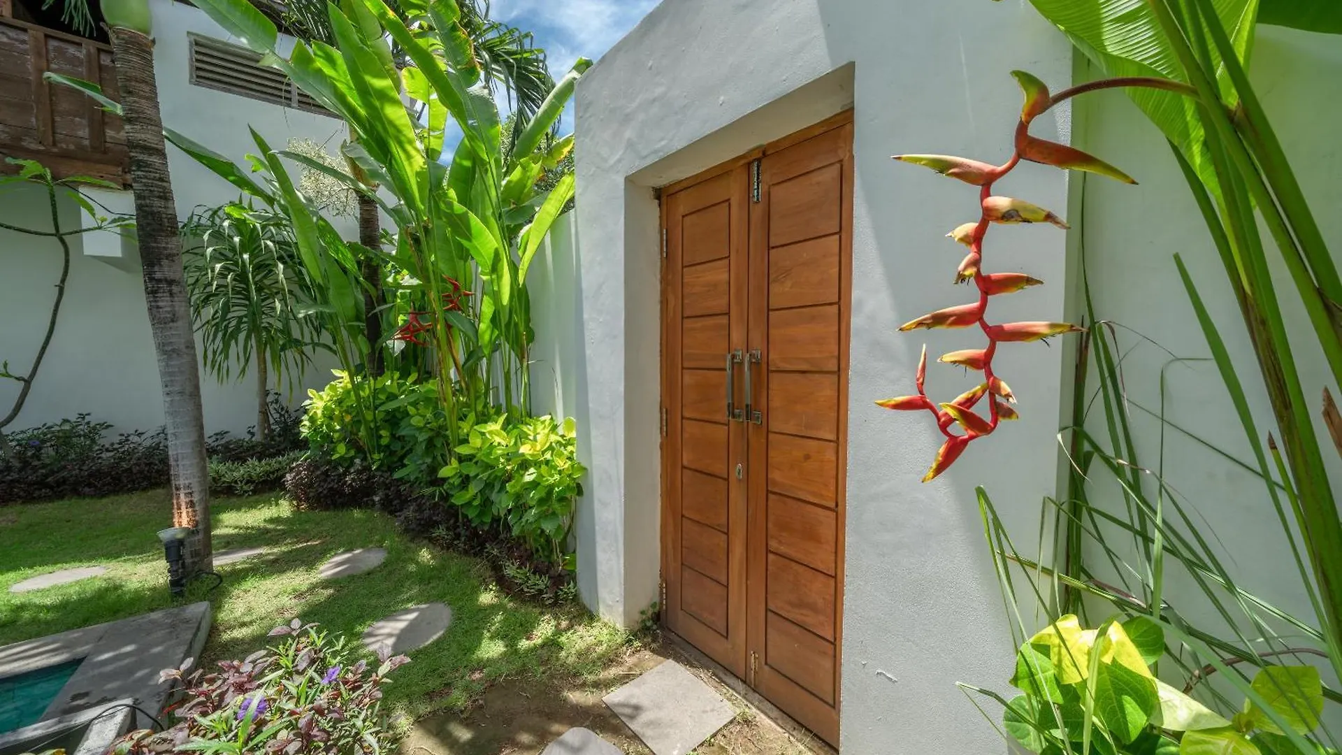 Villa Palm Tree - Huge 4Bd Villa Center Seminyak אינדונזיה