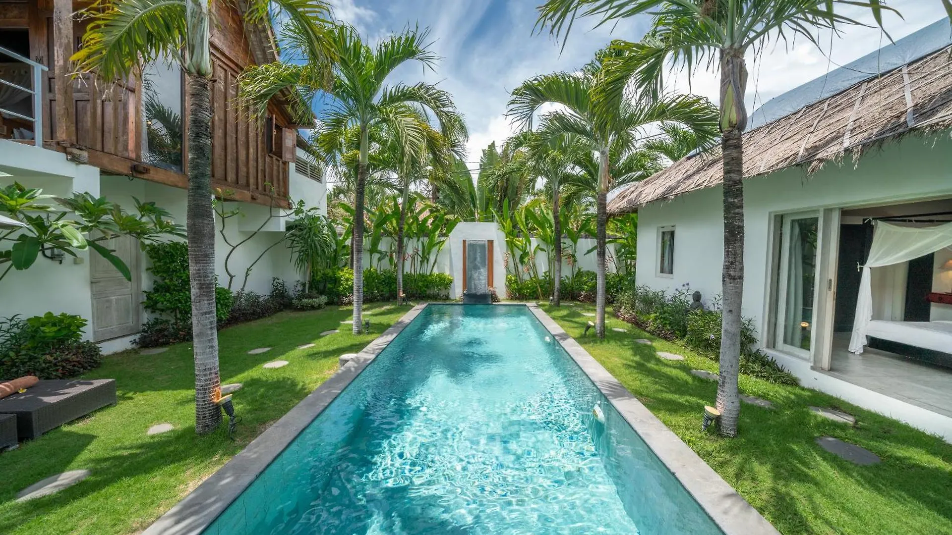 Villa Palm Tree - Huge 4Bd Villa Center Seminyak אינדונזיה